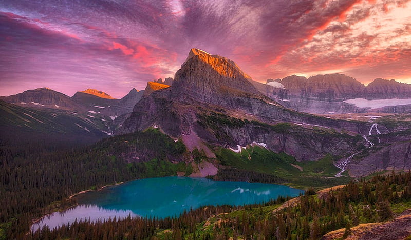 Montana’s Shadows and Promises: Peeking into ‘Sunset in Montana’